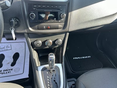 2013 Dodge Avenger SE