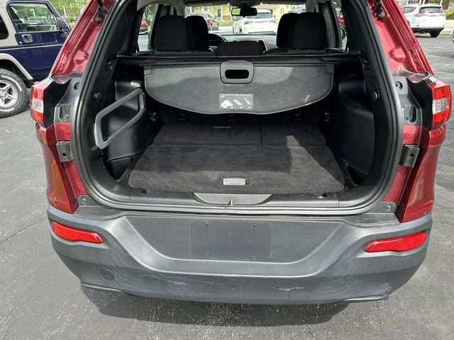 2016 Jeep Cherokee Sport