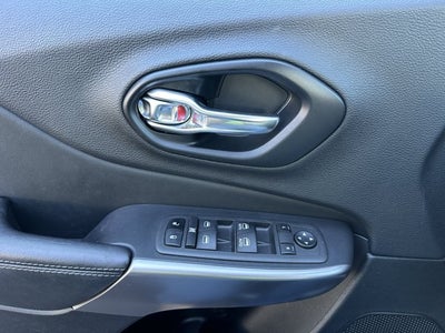 2022 Jeep Cherokee Latitude Lux 4x4
