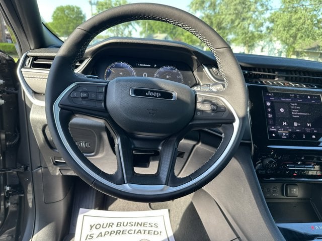 2026 Jeep Grand Cherokee GRAND CHEROKEE L LAREDO X 4X4