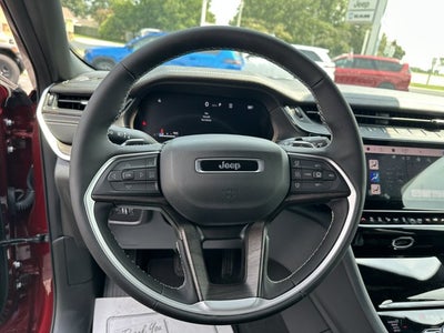 2026 Jeep Grand Cherokee Altitude 4x4