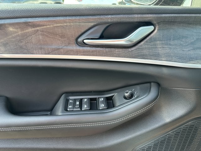 2026 Jeep Grand Cherokee GRAND CHEROKEE L LAREDO ALTITUDE 4X4