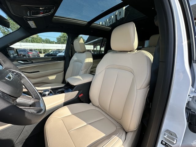 2027 Jeep Grand Cherokee Limited