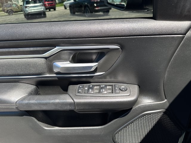 2019 RAM 1500 Big Horn/Lone Star Quad Cab 4x4 6'4' Box