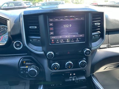2019 RAM 1500 Big Horn/Lone Star Quad Cab 4x4 6'4' Box