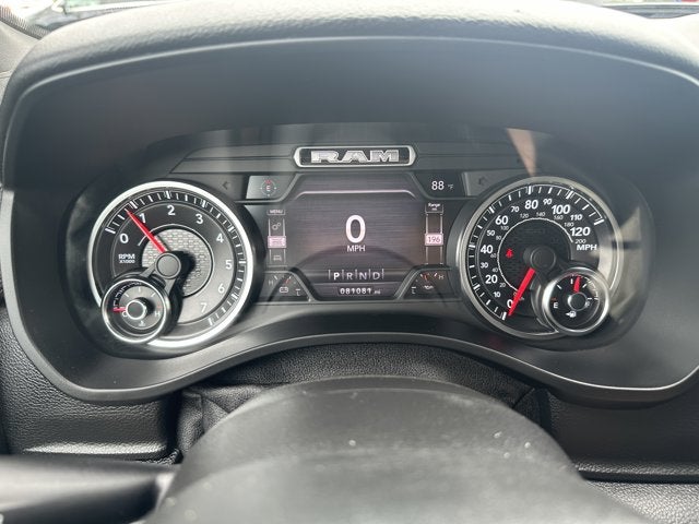 2020 RAM 1500 Big Horn Crew Cab 4x4 5'7' Box