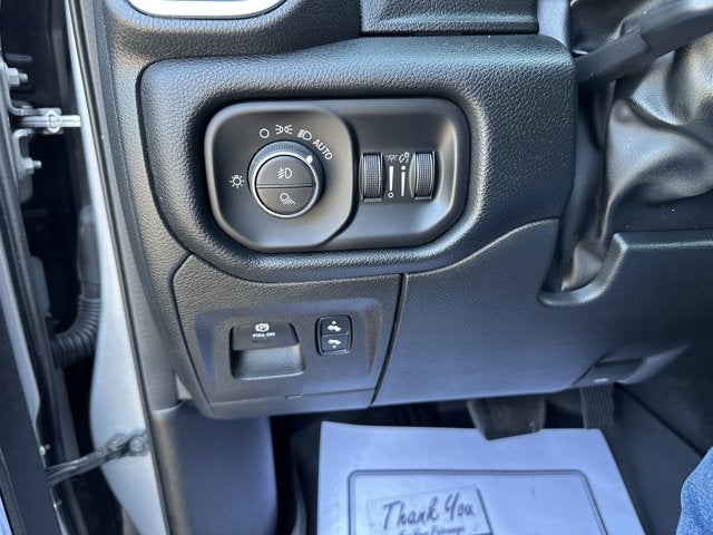 2022 RAM 1500 Laramie Crew Cab 4x4 6'4' Box