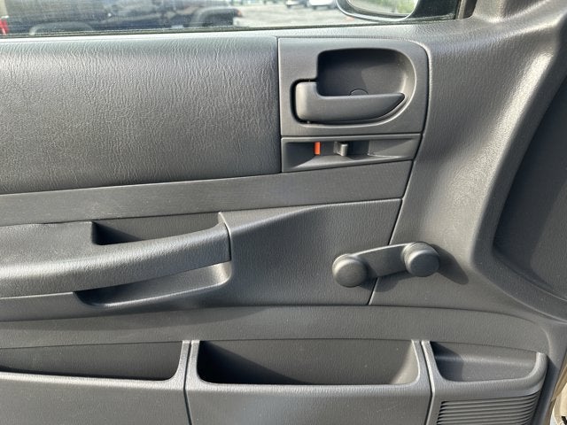 2003 Dodge Dakota Base