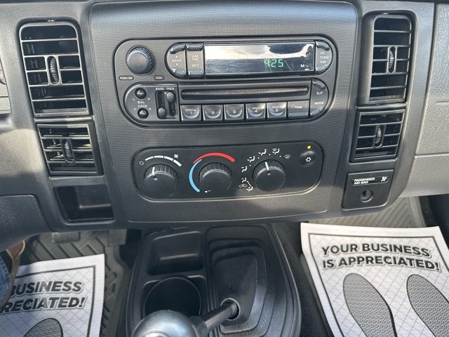 2003 Dodge Dakota Base