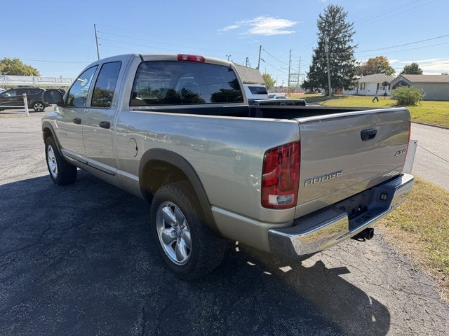 2002 Dodge Ram 1500 4dr Quad Cab 140" WB 4WD