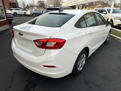 2016 Chevrolet Cruze LS Auto