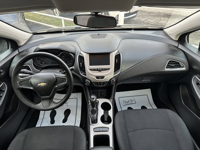 2016 Chevrolet Cruze LS Auto