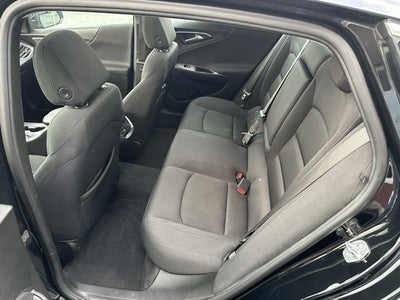 2022 Chevrolet Malibu FWD LT