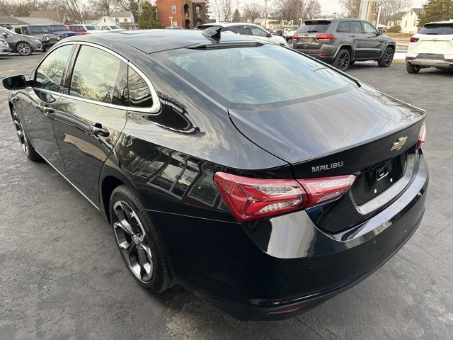 2022 Chevrolet Malibu FWD LT