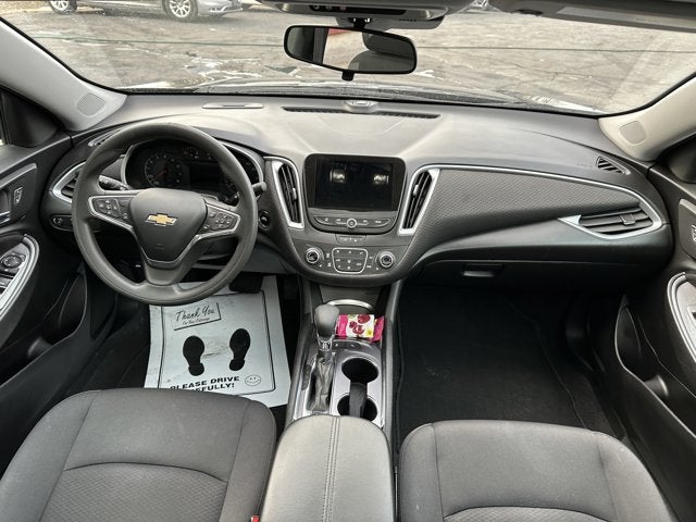 2022 Chevrolet Malibu FWD LT