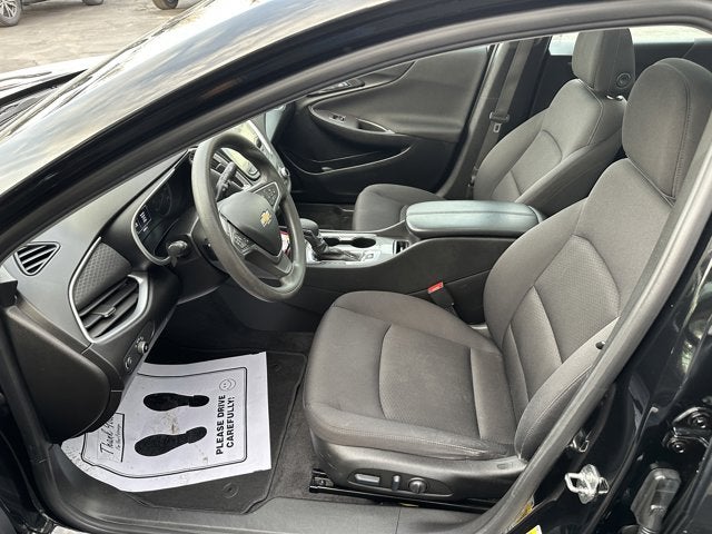 2022 Chevrolet Malibu FWD LT