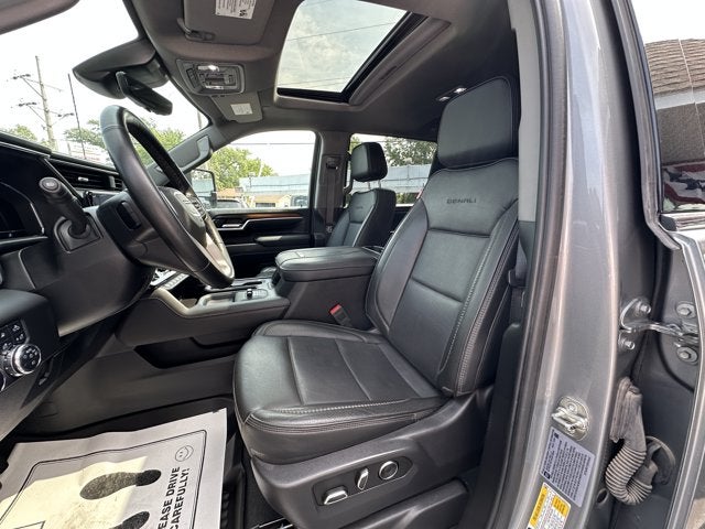 2025 GMC Sierra 2500HD 4WD Crew Cab Standard Bed Denali