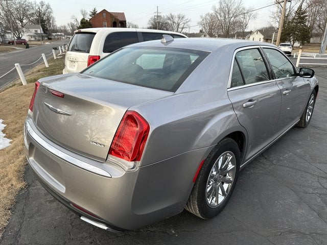 2015 Chrysler 300 Limited