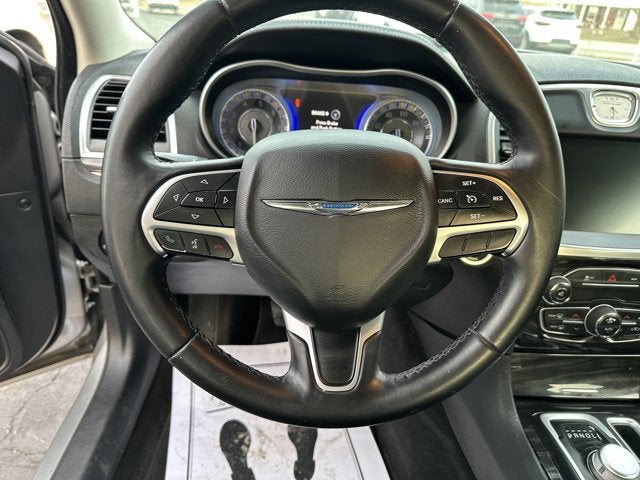 2015 Chrysler 300 Limited