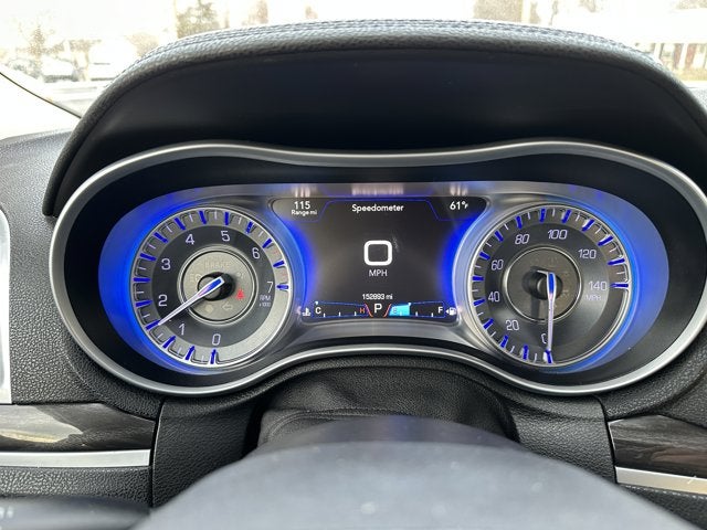 2015 Chrysler 300 Limited