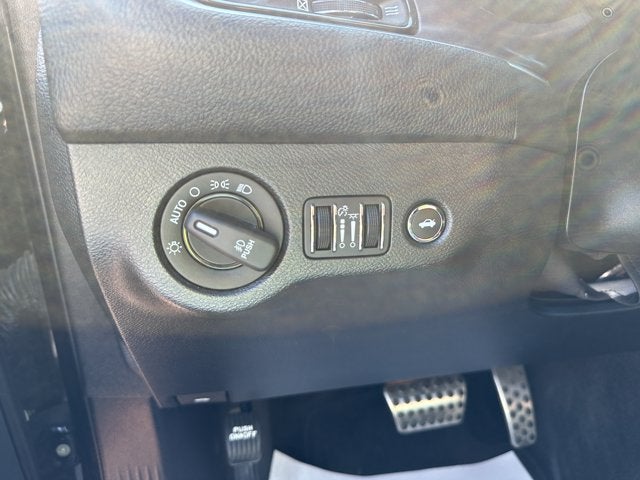 2018 Dodge Challenger SXT Plus