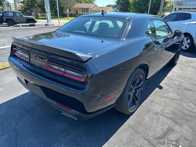 2018 Dodge Challenger SXT Plus