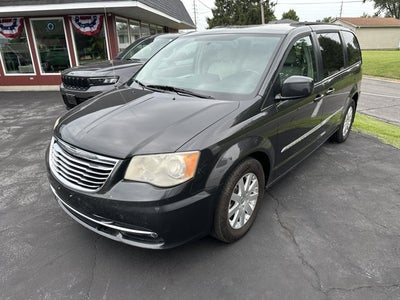 2012 Chrysler Town & Country Touring