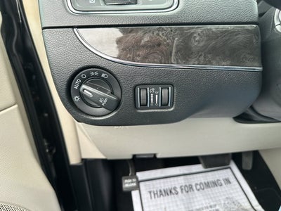 2012 Chrysler Town & Country Touring