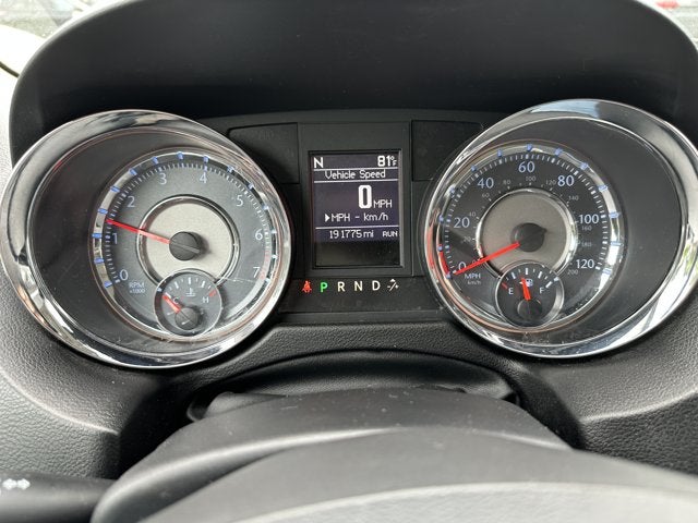 2012 Chrysler Town & Country Touring