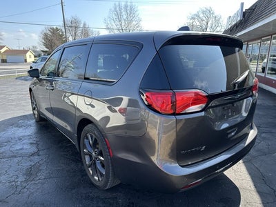 2019 Chrysler Pacifica Touring Plus