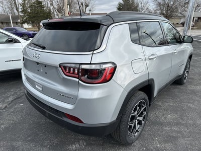 2026 Jeep Compass COMPASS LIMITED 4X4